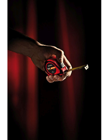 Flexómetro clase I resistente al...